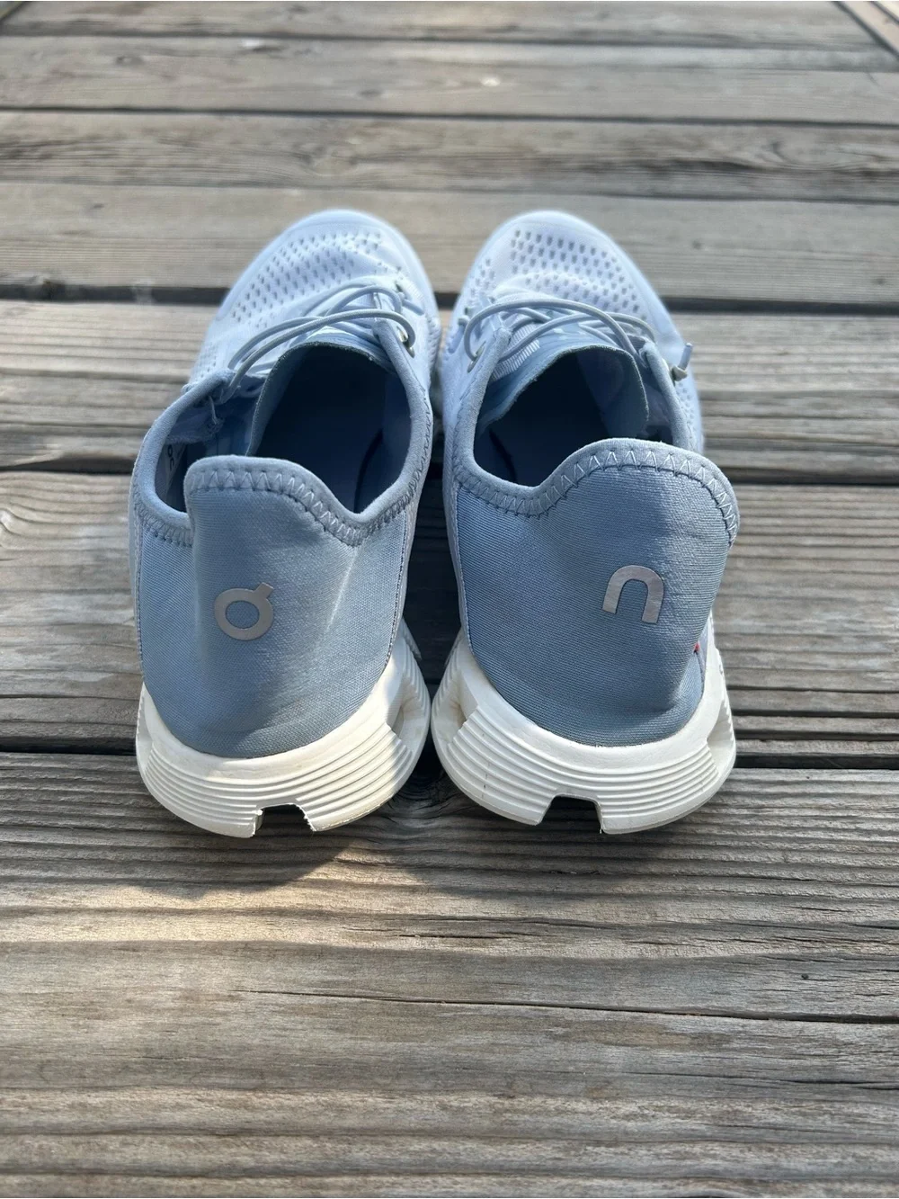 EUC Women’s On Cloud 5 Coast Trail Road Running Shoes Light Blue